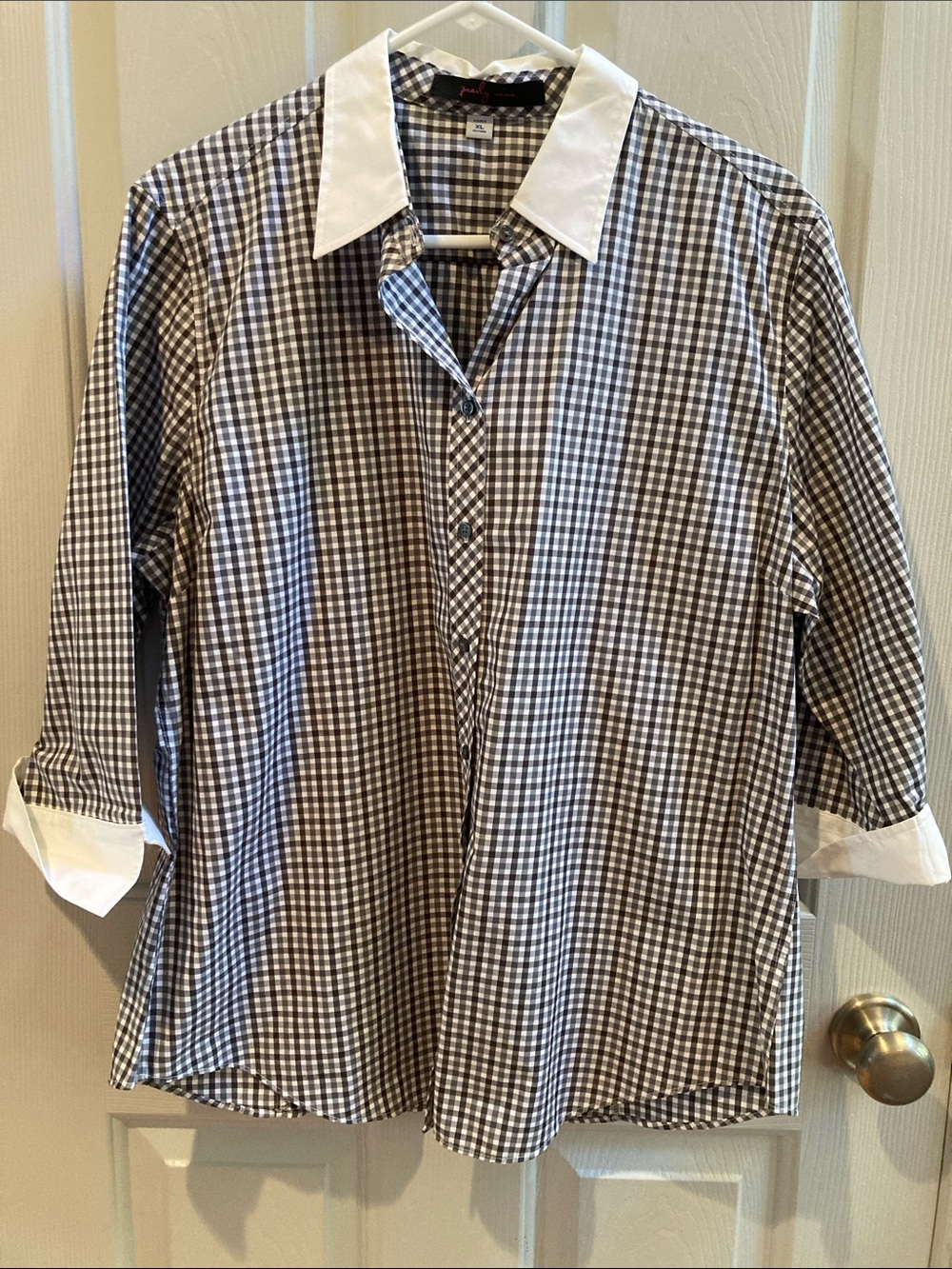 EUC Pearly Vine Classic Check Shirt with Contrast Collar